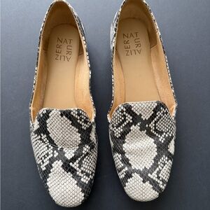 Naturalizer Black and White Snakeskin Flats